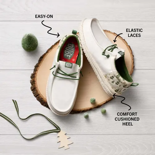 HEYDUDES Wally Funk Retro Christmas – Egret / Multi online