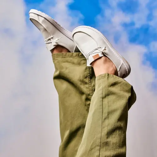 HEYDUDES Wendy Stretch Canvas – White online